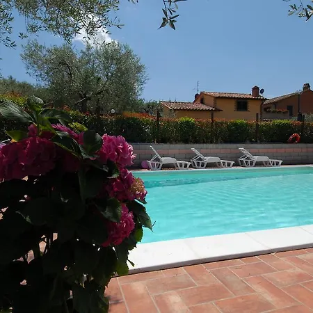 La Piaggiola Degli Olivi Vakantieboerderij