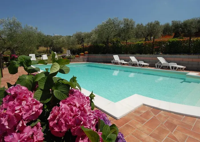 La Piaggiola Degli Olivi Alojamento de Turismo Rural *